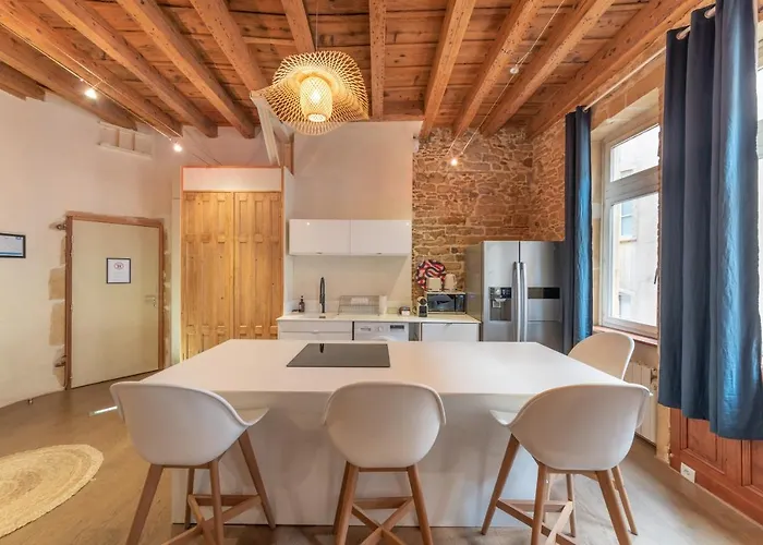 L'authentique - Au Coeur De Apartamento Lyon